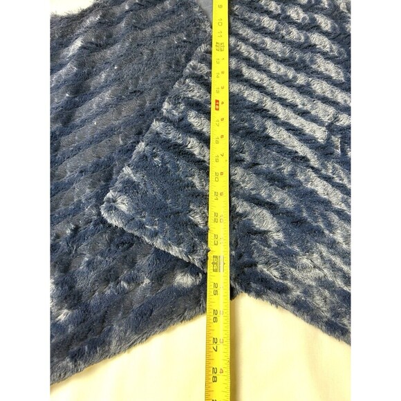 Midnight Blue Soft Faux Fur Luxury Vest by G. by Guiliana - Size M. SKU LRC4-2 - Picture 5 of 7